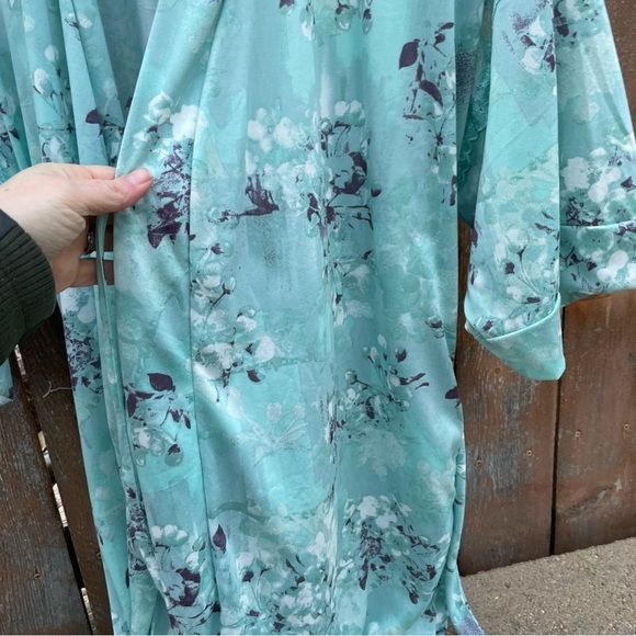 AMBRIELLE Women's Teal Floral Lacy Short Sleeve Bath Robe Belt Size Large - Picture 7 of 12